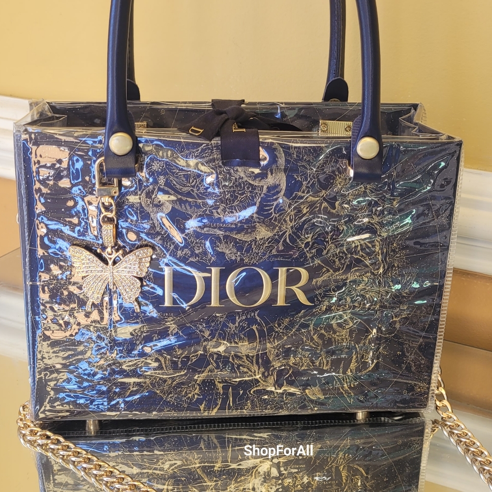Dior - Picture 1 of 16